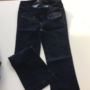Stretch flare jeans